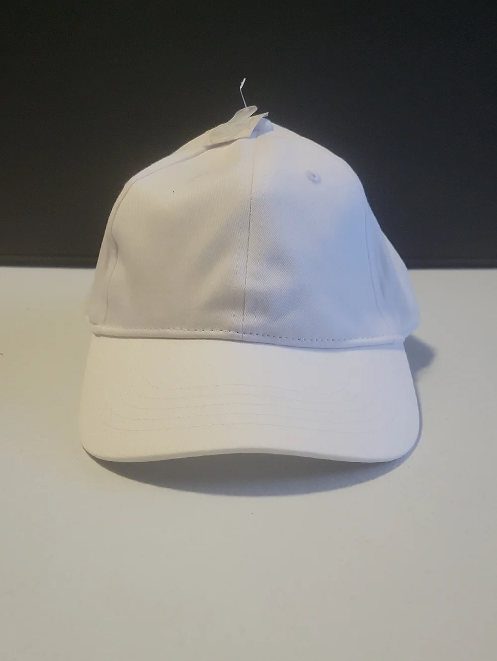 Plain White Baseball Cap. T21